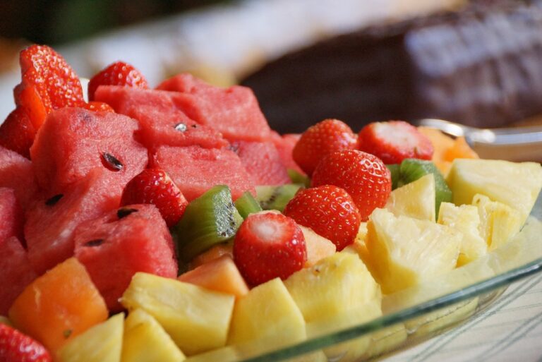 fruit, watermelon, kiwi-1825537.jpg